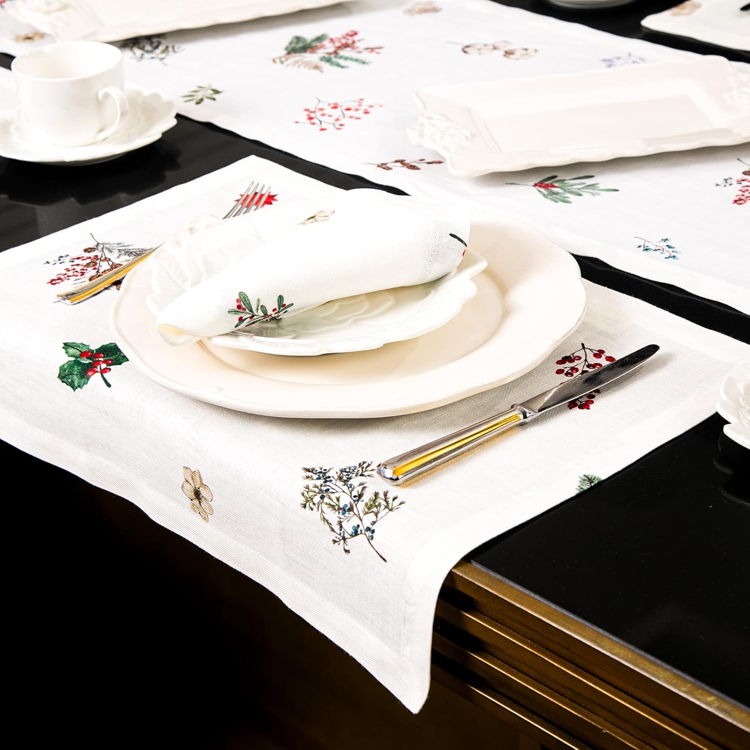 Linen Placemats Set of 4 – Easter Decoration Pure Linen Placemats for Holiday Table Settings, Machine Washable Festive Table Decor, Matching Cloth Napkins and Table Runners Available